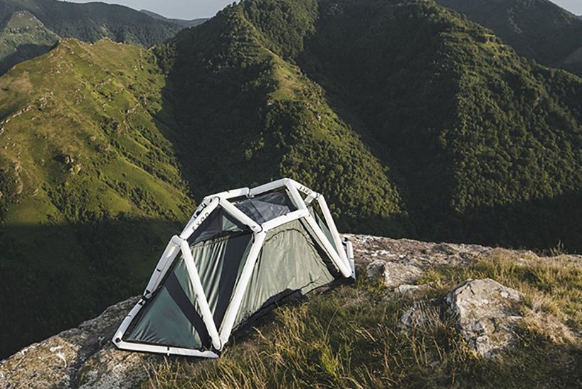 嘉合创通说设计：ARK一个结合了一个充气结构和一个高架吊床的生态帐篷