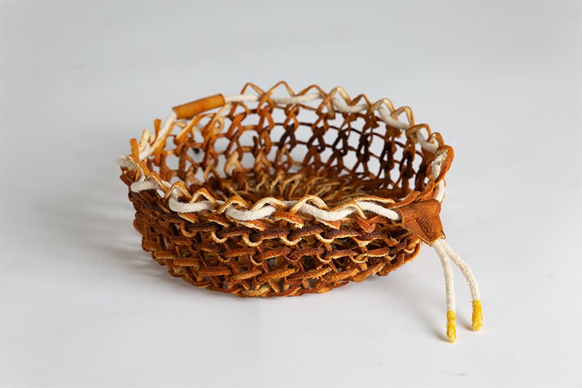 嘉合创通说设计：切割，折叠，编织橙色的果皮的工艺品