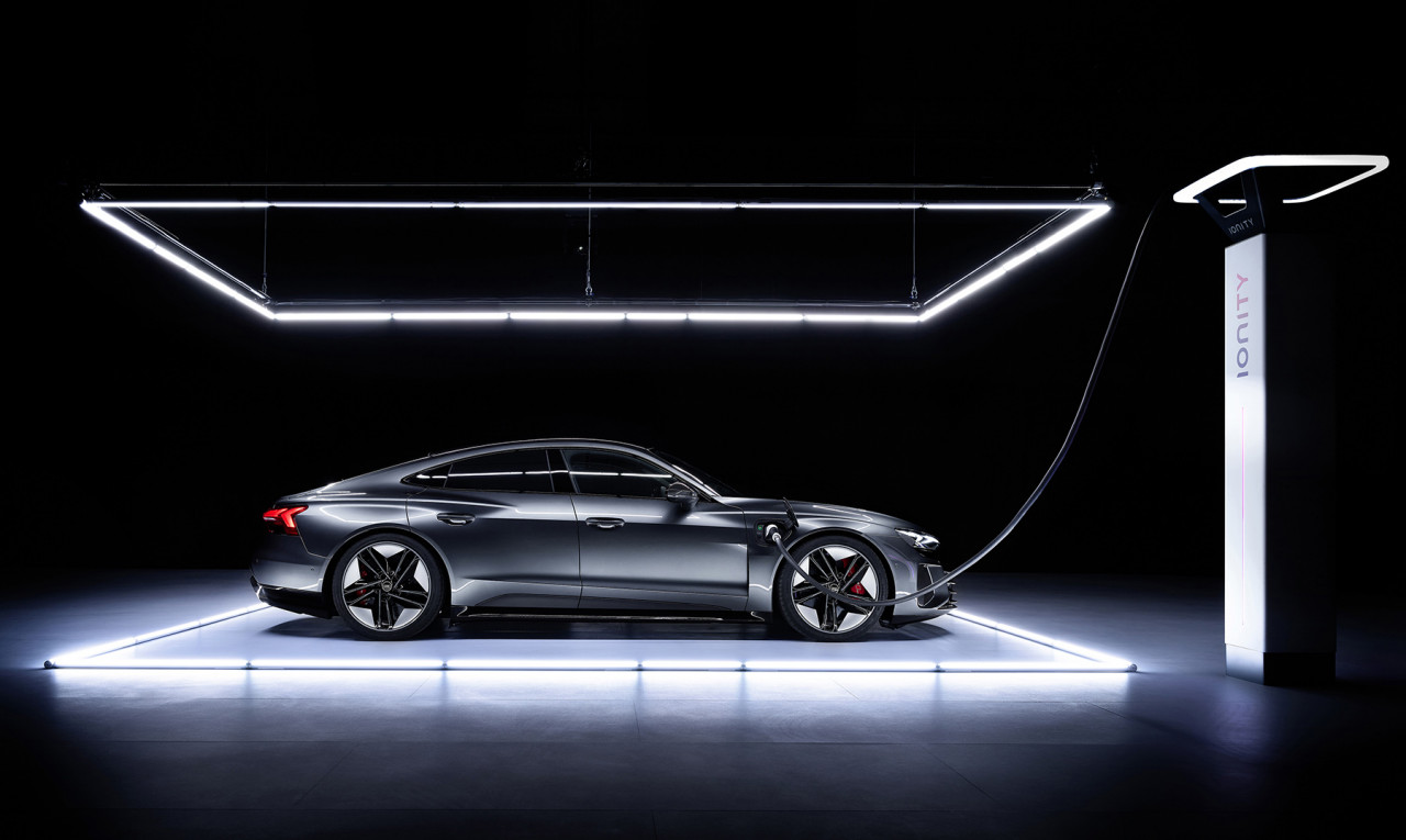 嘉合创通说设计：2021 e-tron GT将奥迪设计推向充满信心的未来